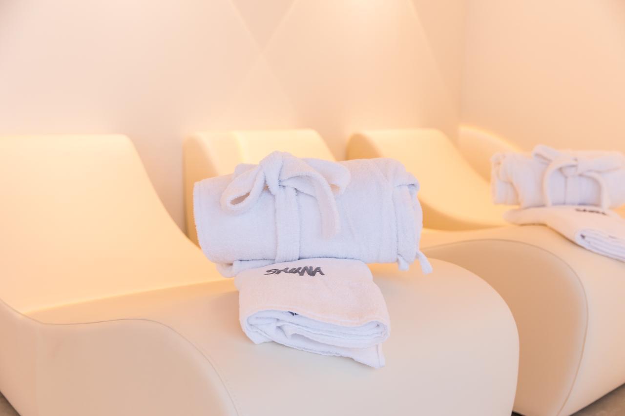 The Ischgl Lodge Bagian luar foto